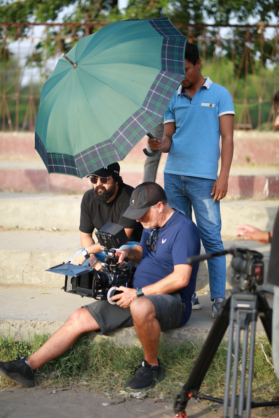 Behind the scenes 21