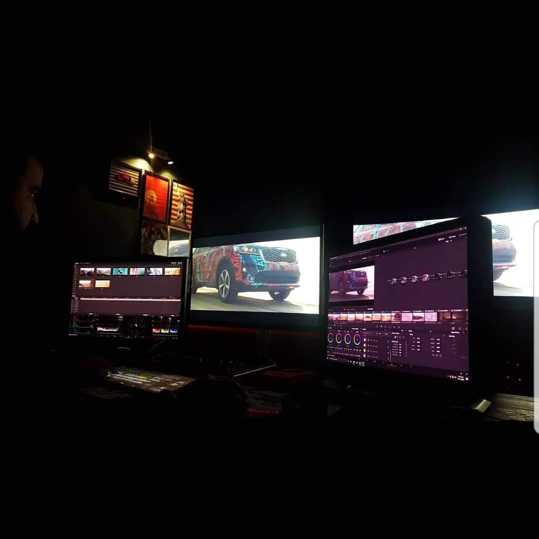 Behind the scenes 27